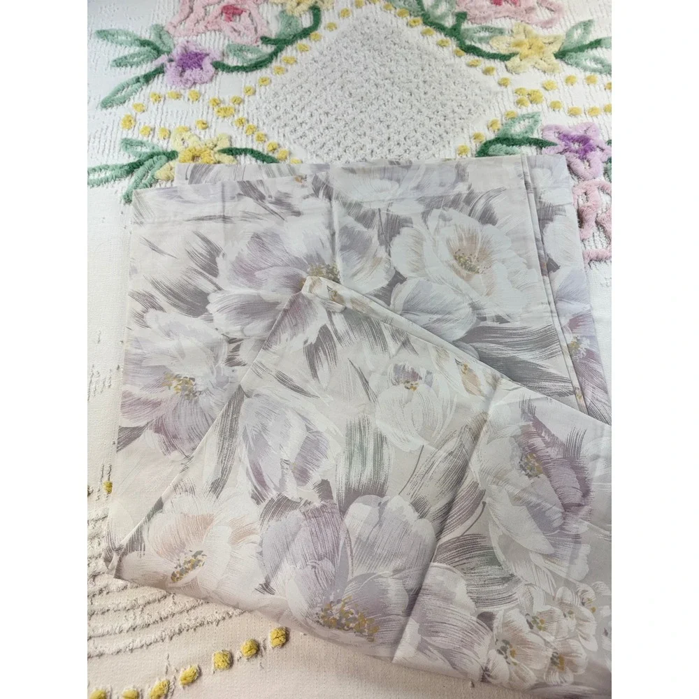 Vintage Sears Roebuck Floral Pillowcase Set Queen Lavender Mauve USA Made 2pc